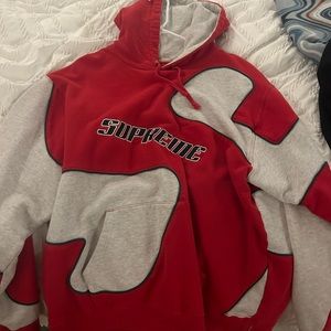 Supreme Authentic Sweatshirt